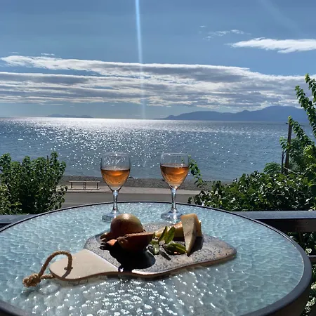 Sea Sound Apartman *